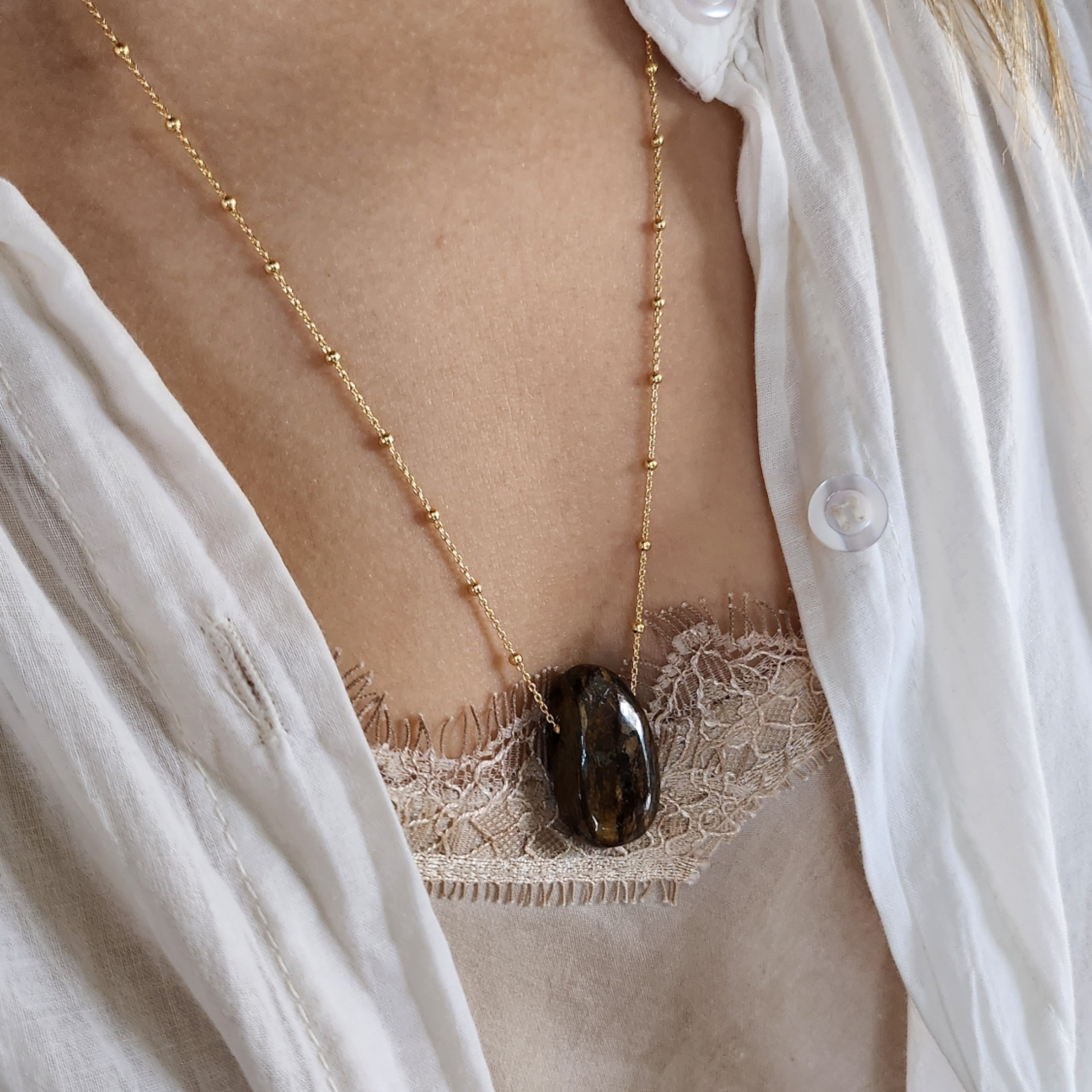 Collier Pierre percée Bronzite