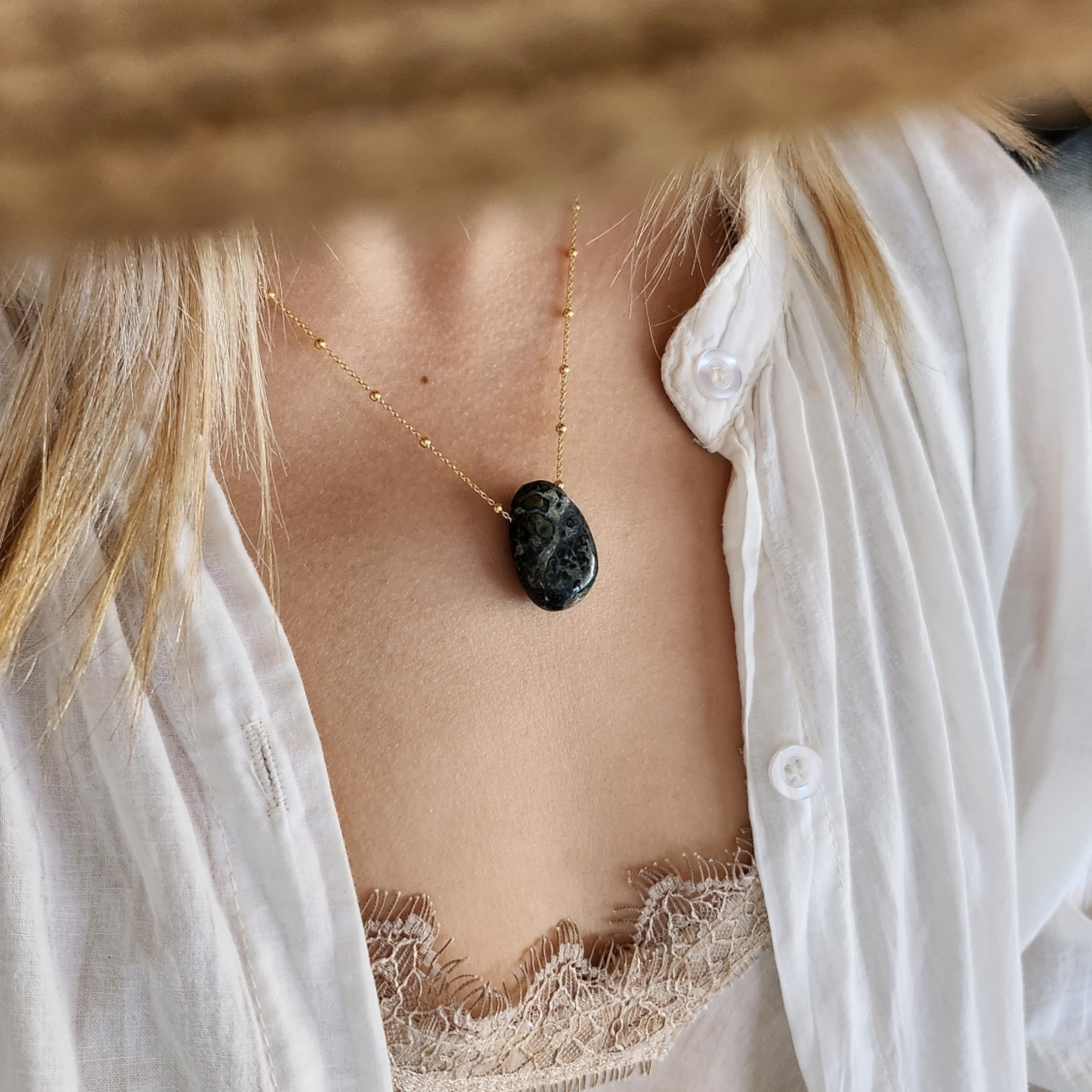 Pendentif Pierre percée Jaspe kambaba