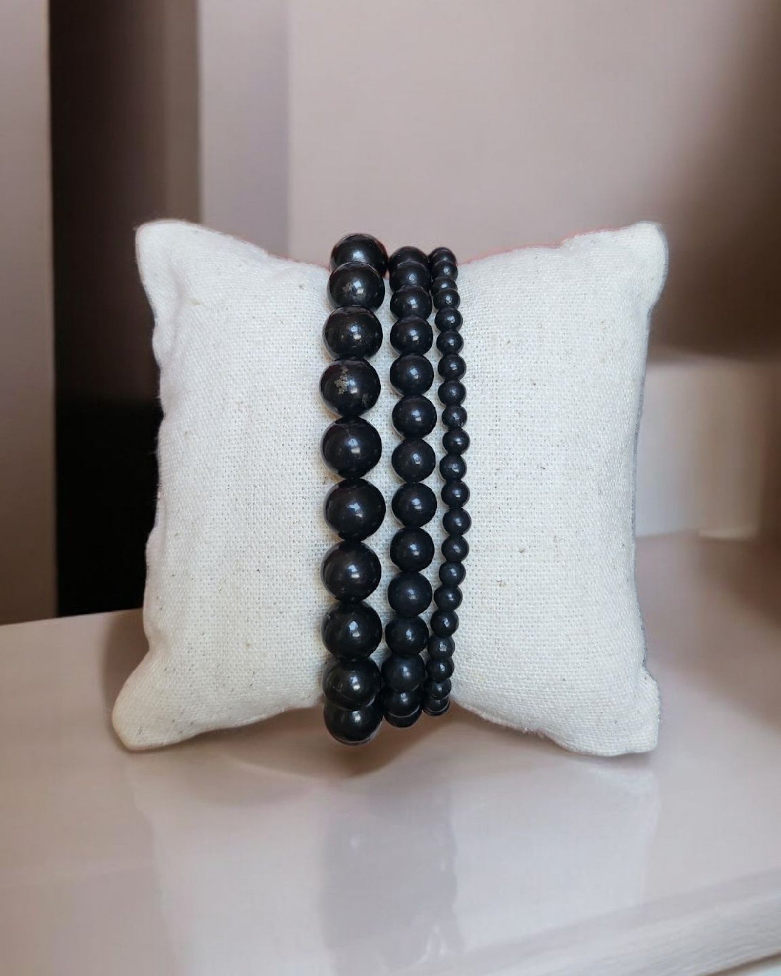 Bracelet shungite