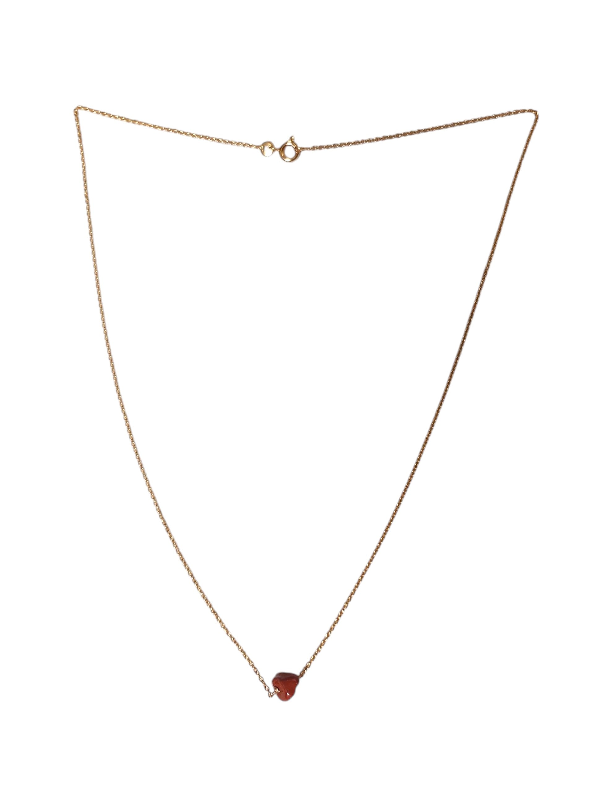 Collier Caillou A à M