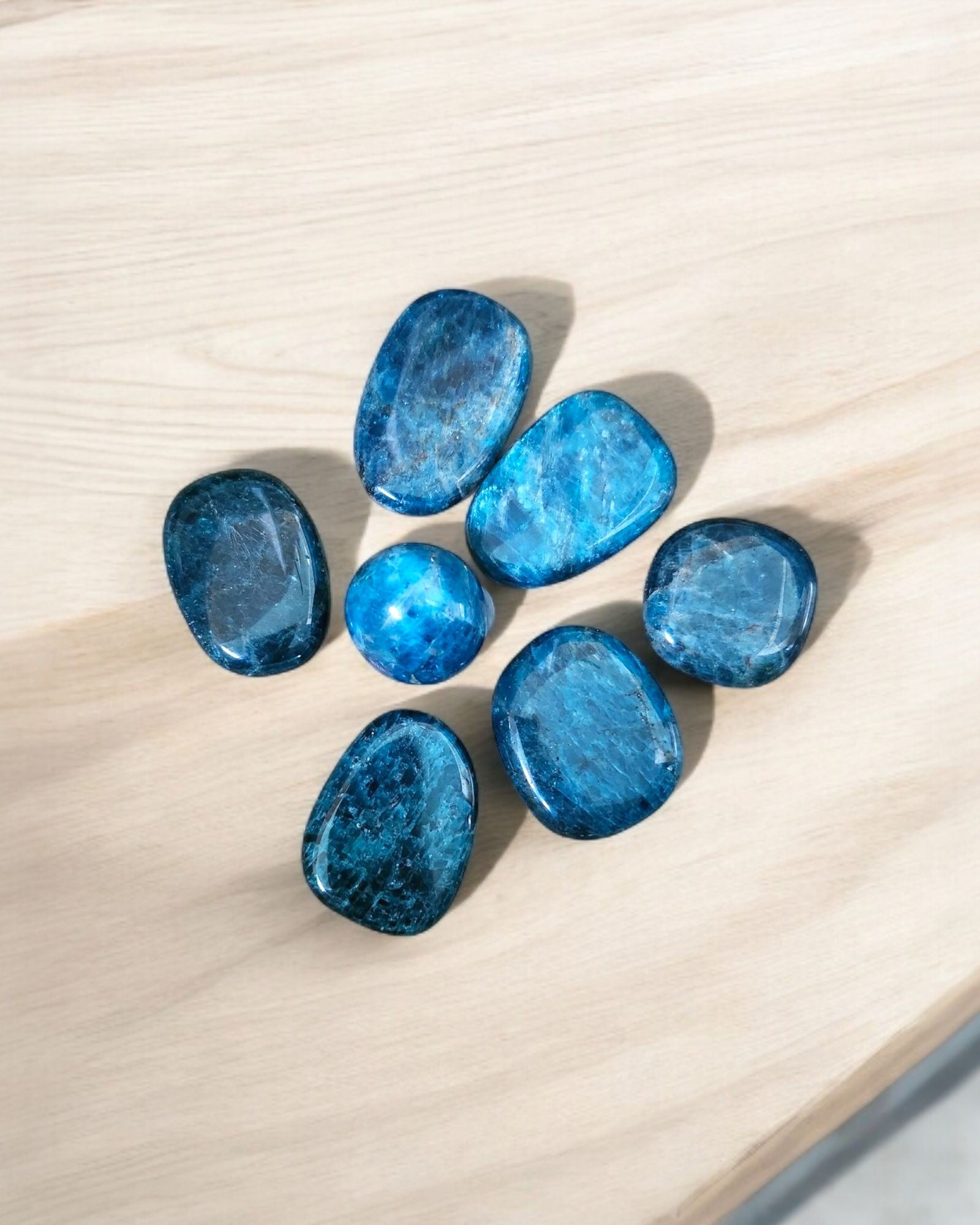 Galet Apatite bleue