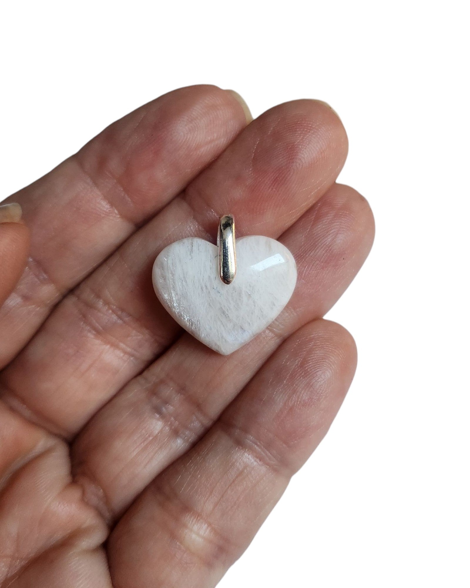 Pendentif cœur en pierre naturelle – Bijou énergétique et symbole d’amour
