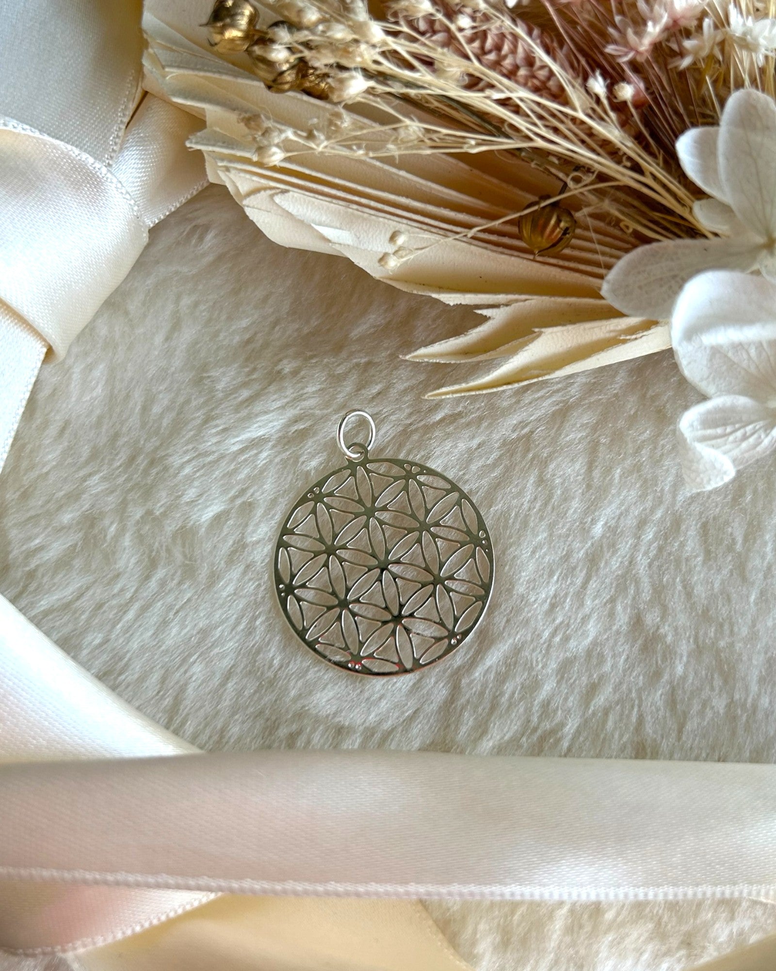 Pendentif Fleur de vie