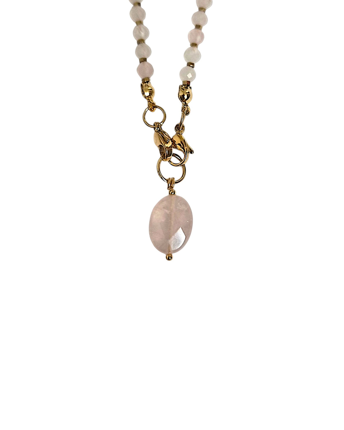 Pendentif Céleste : La Touche Modulable en Pierres Naturelles