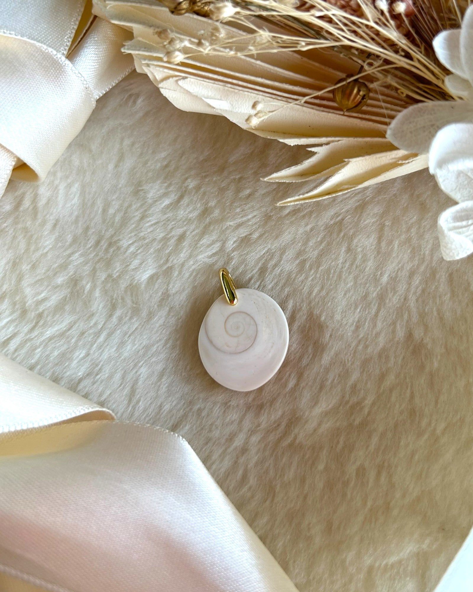 Pendentif Oeil de Sainte Lucie