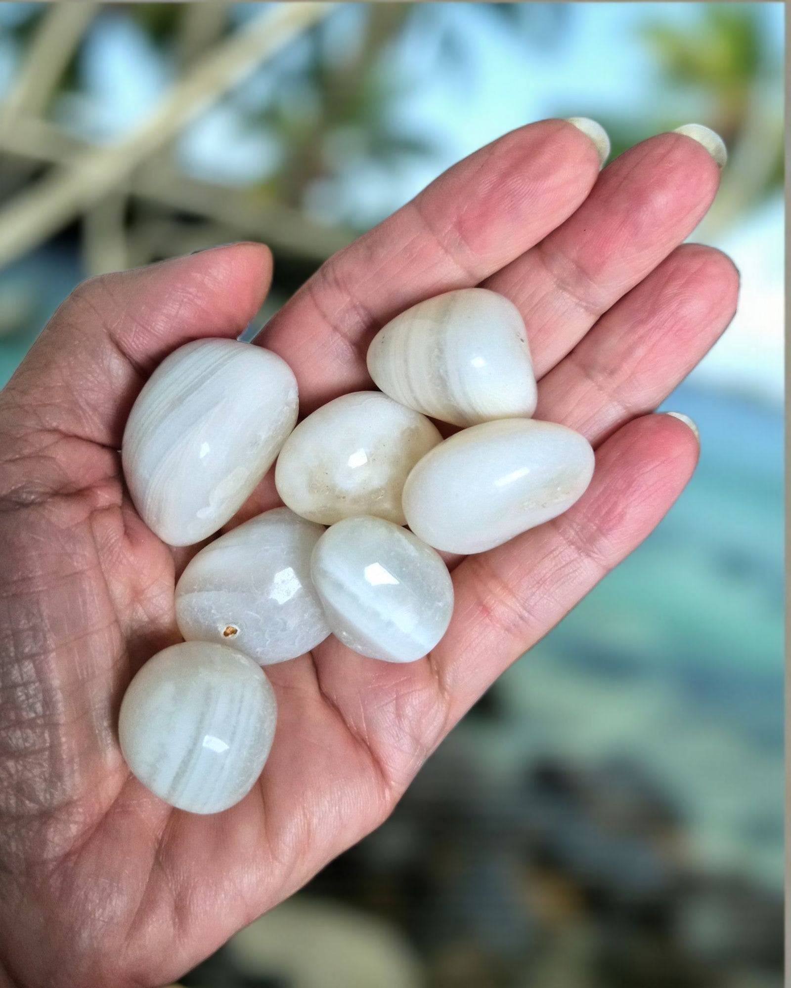 Pierre roulée Agate blanche zonée