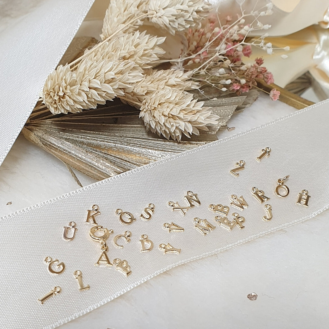 Charm's Lettre doré