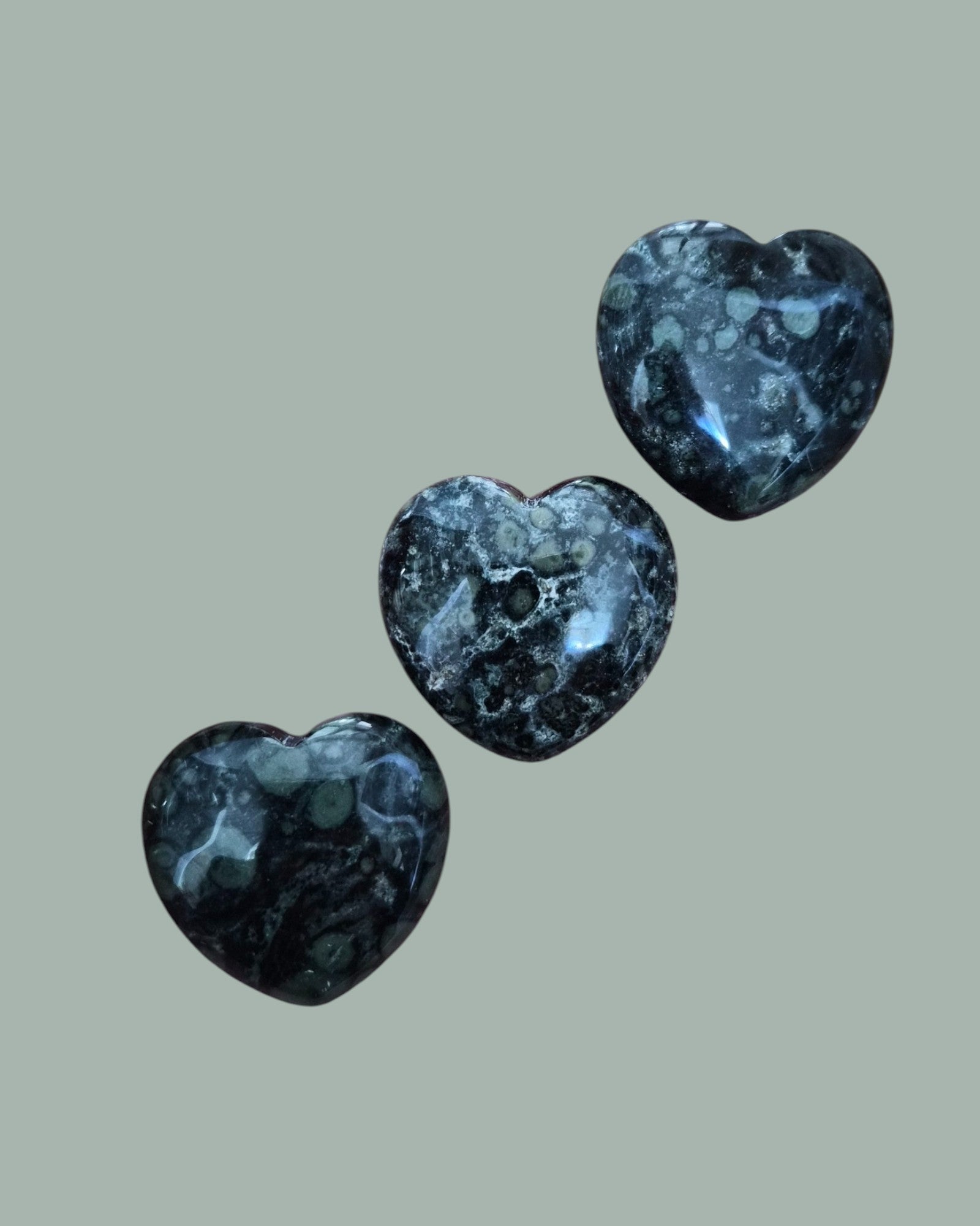 Cœur en Jaspe Kambaba – Pierre d’Ancrage et d’Harmonie