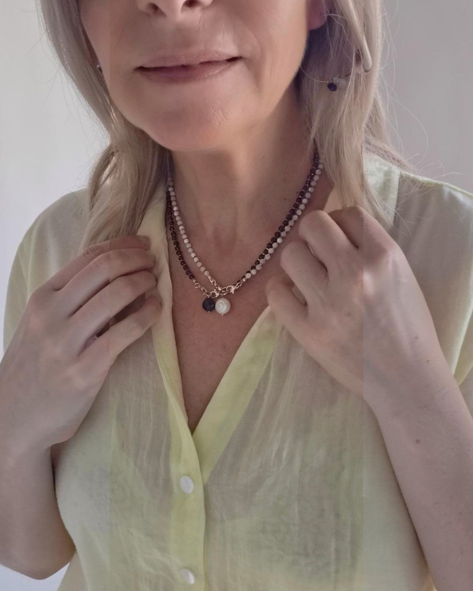 Collier Céleste : Ton Bijou Modulable en 16 Pierres Naturelles différentes