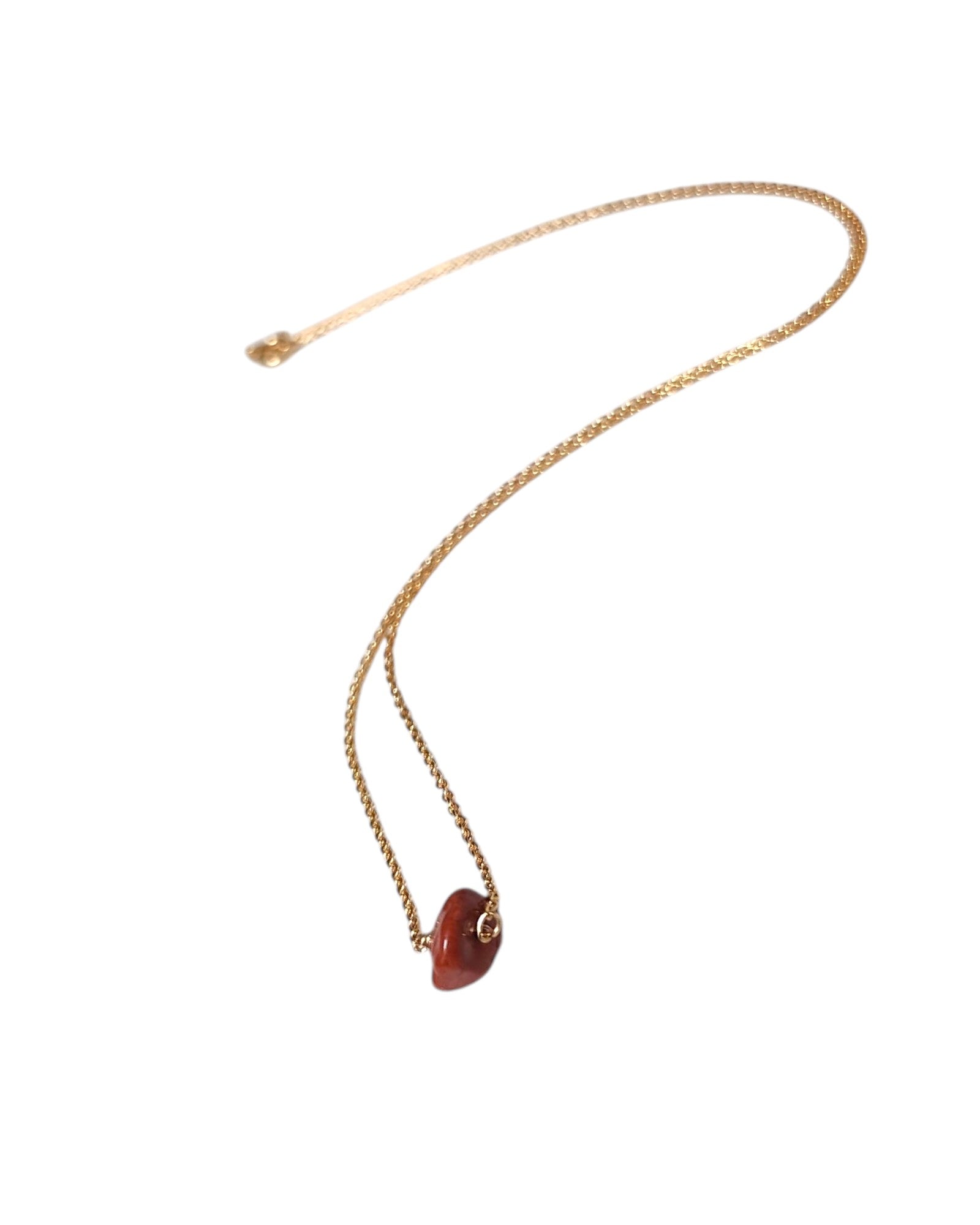Collier Caillou A à M