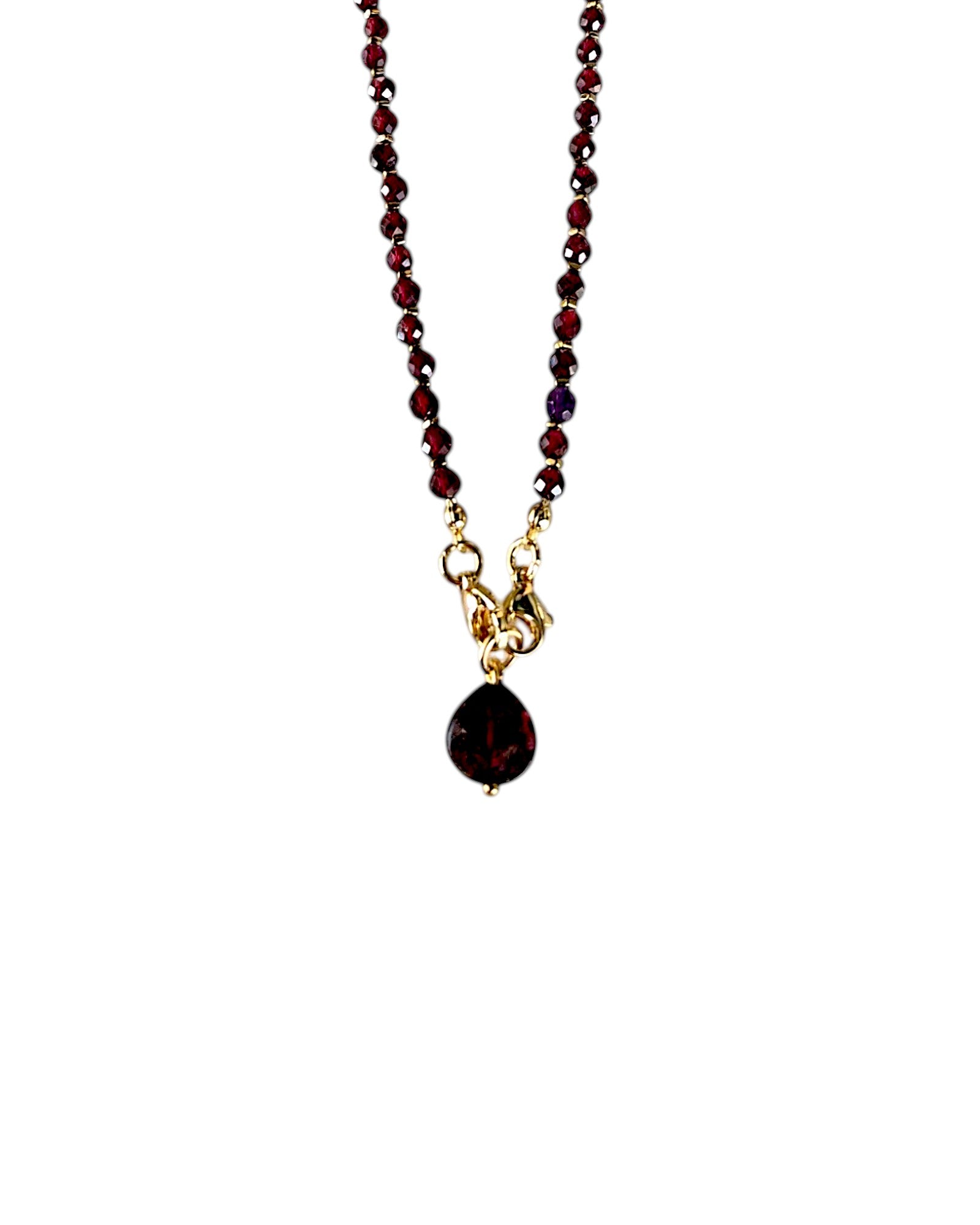 Pendentif Céleste : La Touche Modulable en Pierres Naturelles