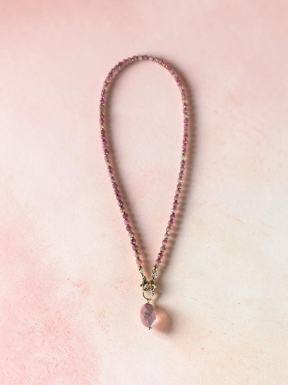 Collier Céleste : Ton Bijou Modulable en 18 Pierres Naturelles différentes