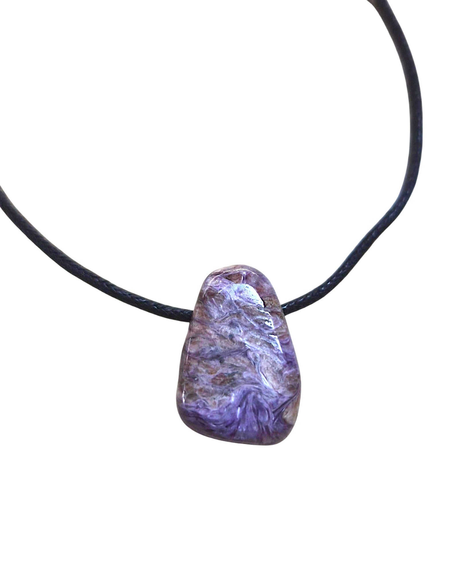 Collier Homme en Charoïte – Pendentif Pierre Percée Transformation et Force Intérieure
