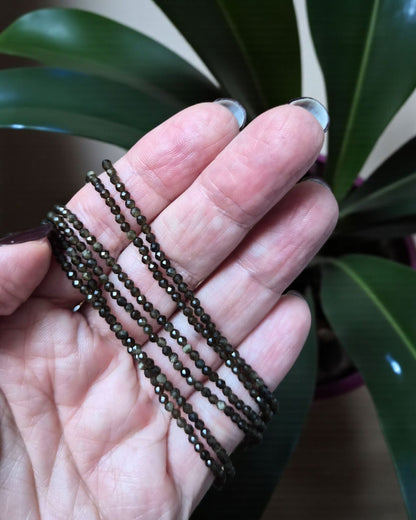 Collier Éclats de Cailloux – 20 pierres naturelles ★ version fermoir bouée