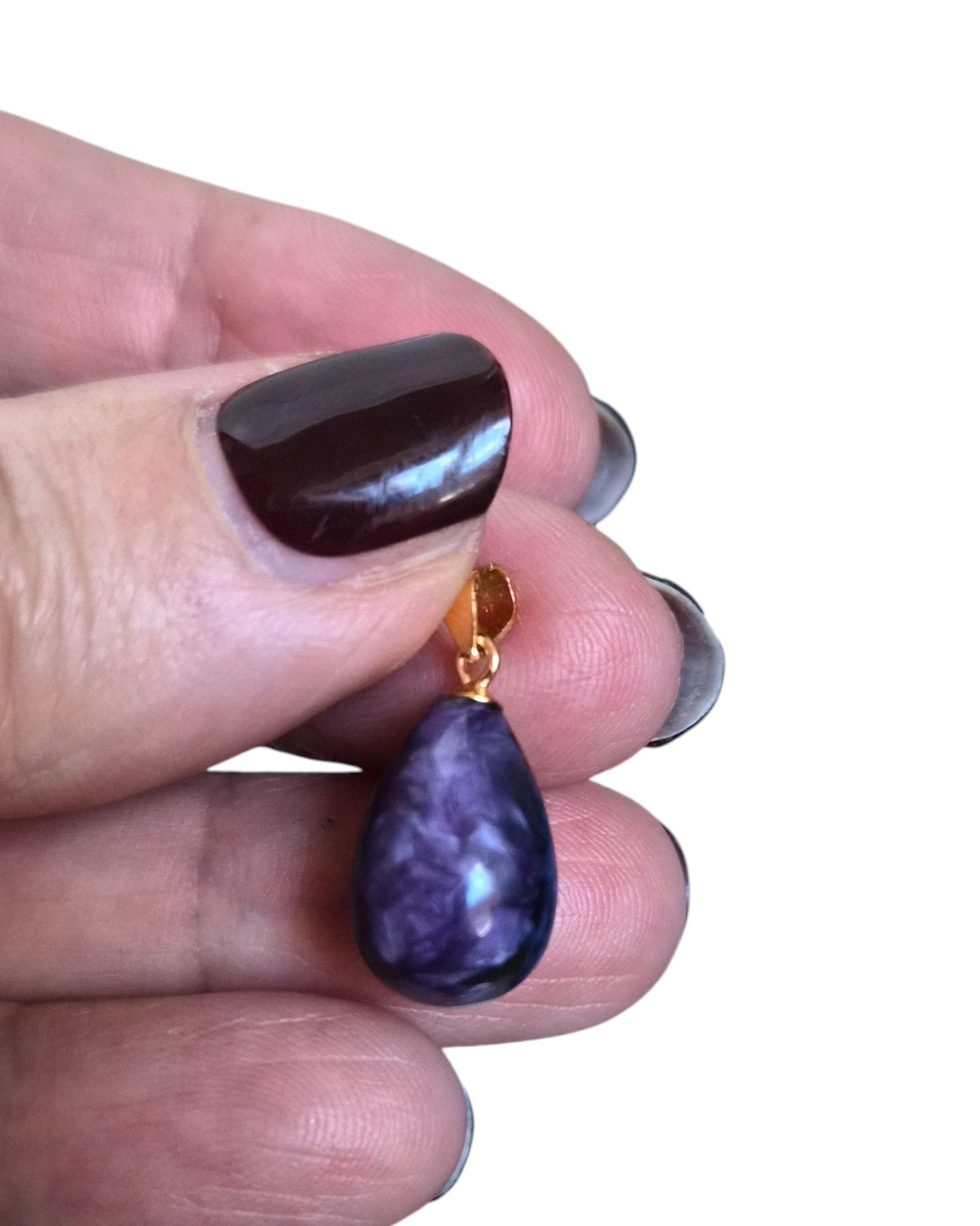 Pendentif en Charoïte – Transformation, intuition & protection énergétique