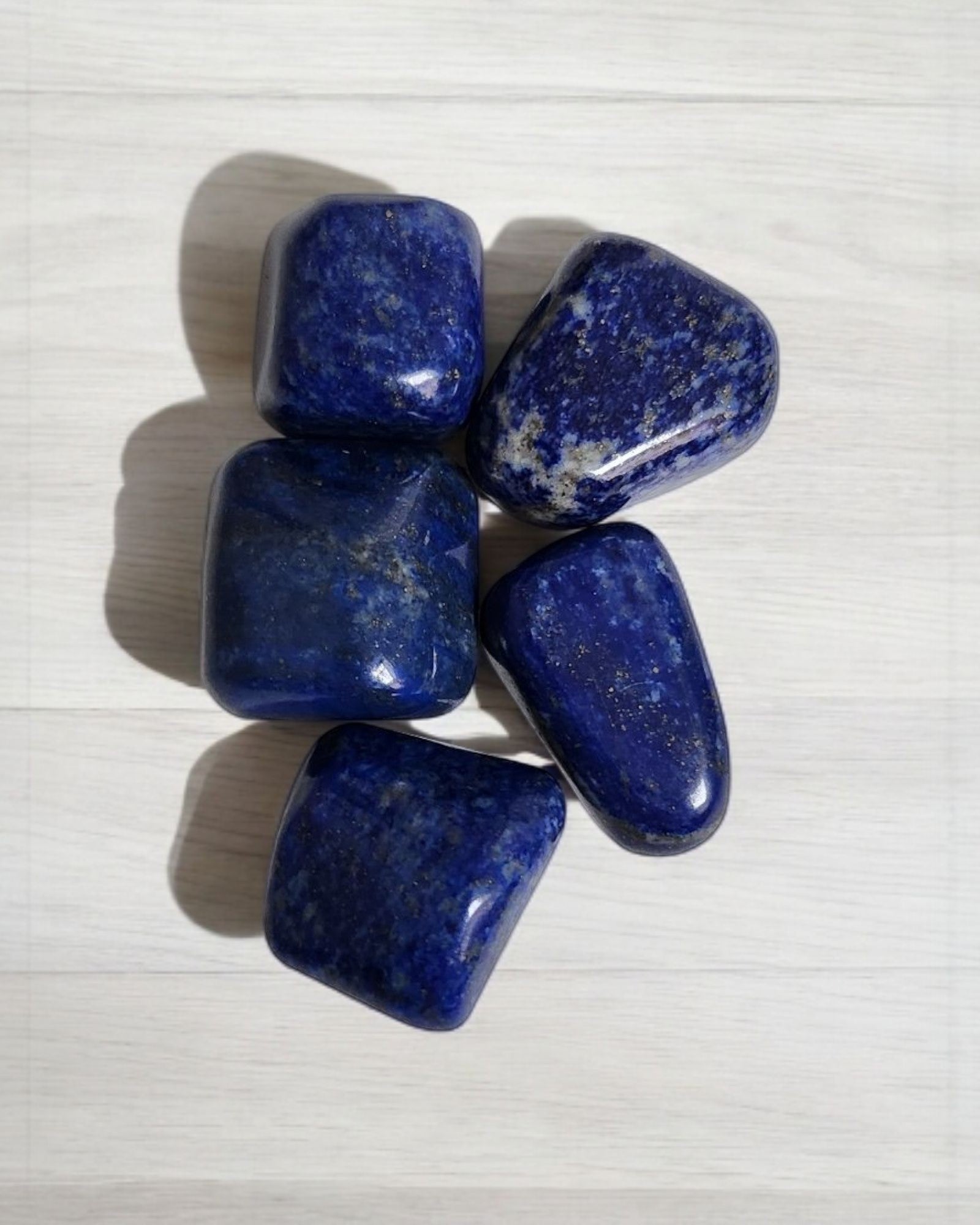 Pierre roulée de Lapis lazuli [Stabilité, Intuition]
