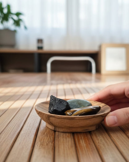 Pochon Protection – Œil de Tigre, Tourmaline Noire & Labradorite