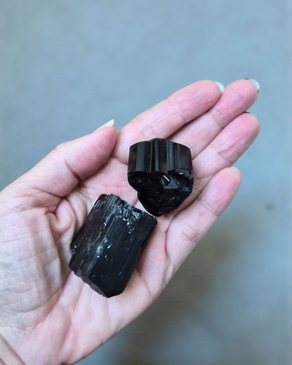 Pierre brut Tourmaline noire