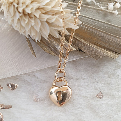 Collier Lyna